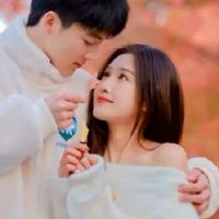 短暂的一点甜蜜的夫妇标志2022是一种心脏移动的夫妇签名