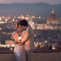 资深爱一个人喜欢一个人的霸气句