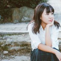 最经典的秘书句：我的爱就像草，隐藏在山上。它是郁郁葱葱的，但没有人知道。