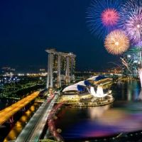 描述43个烟花，美丽短句的句子