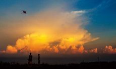 有关亲情友情的经典句子