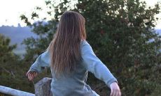 感到自我失望和失落的表达，以及对未能达成自己期望的深刻领悟