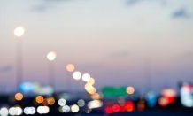 遭遇失望之际：无法令人满意的现时句子