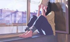 What is the proper etiquette for crafting an English-language text message to inquire about the well-being of a sick friend?