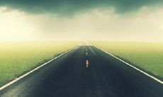 找到适合自己的事并将其转化为座右铭，走向成功之路