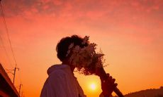 分享一些关于友情的英文句子来表达内心的情感和感悟