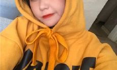 在社交媒体时代，需要的不仅仅是博客美图，更需要的是耐人寻味、诙谐幽默的憨憨句子来增添你的朋友圈魅力！