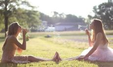 深刻感悟出的关于最好的闺蜜的友情句子，以及表达真挚情感的神奇词语