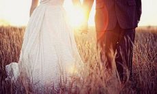 一篇略带浪漫色彩，能够感动女友至泪目的情词赋述