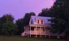 如何利用高情商的发圈技巧，轻松获得秒赞并上热门的文案？