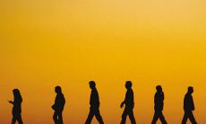 探索人生，寻觅真理，汇聚散落的句子和诗句，彰显人生的多彩与深刻