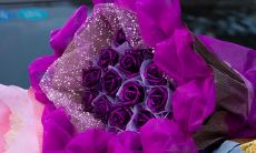 在情人节向女友表达祝福的最佳方式：10个字的心意短语！