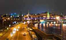 沐浴车流的温柔，在驾驶的同时洋溢着无尽的欢愉和愉悦的车辆旋律