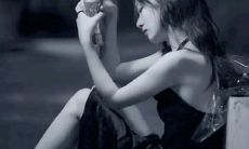 一连串充满无力与悲伤的短文句子