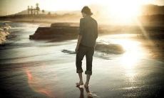 面对一个深爱的对象，感到极其失意和不满，这句话让人痛心切骨