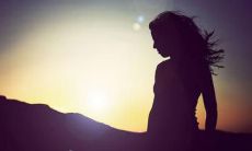 掉头而行的语句：从言辞到行动的重大决定