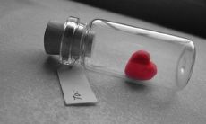 21个感人至深、关于爱情的抒情句子，让你感受到爱的美好与温馨