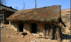 呈现生活中贫困现实的描述性语句