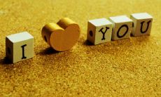 感人至深的句子：属于你的那种独特爱意