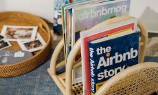 在这个充满喜悦的星期天，我感到无比快乐！