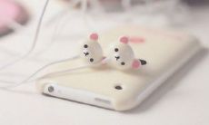 怎样说一些让闺蜜心情愉快的句子？有哪些方法可以哄她开心？