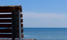 经历了无尽的折磨：伤心欲绝、疲乏不堪的句子