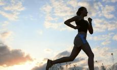 如何在日常生活中保持健康并坚持运动-让运动成为你的生活宗旨！