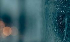 大学生校运动会的宣传口号：为激发青年运动热情，营造全民健身氛围，提倡团队合作与个人进步等多重意义，呼吁广大学生踊跃参与，共创美好时代！