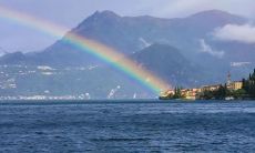 让人惊叹的高情商短句，配合朋友圈照片，增强人际交往之美！