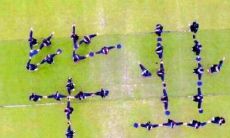 「毕业季到了，选择发这些朋友圈让你更完美地留下校园回忆，不容错过！」