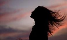 思念一个人的心痛句子：探究思念情感的痛苦，表达对失去爱人的无尽思念与悲伤之情