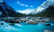 经过一番大力挖掘和思考，小助手终于创造出了一个既离谱又古怪的超长标题——