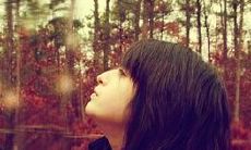 深感失望：对于兄妹的疏远与互相猜疑感到难以接受