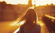 一组值得感恩的话语：表达感恩之情的绝佳句子集合