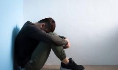 我对我的上司感到非常失望，感觉他们并没有达到我的预期或履行他们的职责，令我非常不满