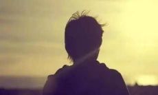 绝望地对爱情失望，彻底恐慌于婚姻的未来-一些人沮丧的情感描述