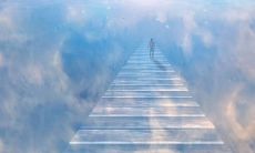 ，我们都要勇敢前行，不忘初心，方能迎接更美好的未来！