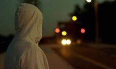 描述孤独与伤感的个性签名：感受孤独与忧伤，寻找安慰与救赎的独特特征