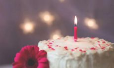 祝我可爱的母亲度过充满幸福和温馨的生日吧！