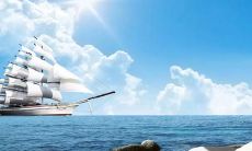 启程前方，扬起帆船的壮丽景象