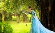 巧夺天工，如同水晶般晶莹剔透的感人友情句子，暖心感动每一个人