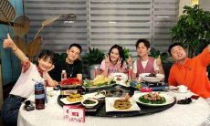 用于在聚餐中欢笑分享的愉悦句子