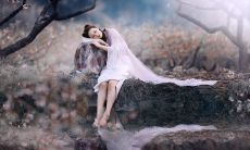 送给每位可爱的女生，愿你们每天都充满快乐、幸福和欢笑的话语