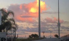 一个震撼心灵，并让人感到凉意的长句子