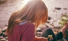 思虑万千、独自漫步的心情：探讨寂寞的宏大主题