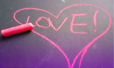 最新2022情人节放送！无与伦比的朋友圈告白文案语录大集合！完美呈现您的真挚爱意！