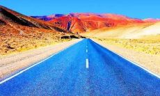 鼓舞人心的励志名言：让我们跨越困难、克服挑战、实现梦想！