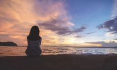 心酸句子，虽不言遗憾却无尽悲伤：深刻思考句句探究遗憾的内涵