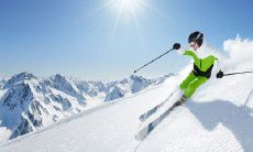 用诗句形容江湖洒脱的自由奔放精神