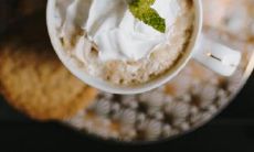 一堆让你心情愉悦的欢乐六一儿童节小孩开心的描述句子！